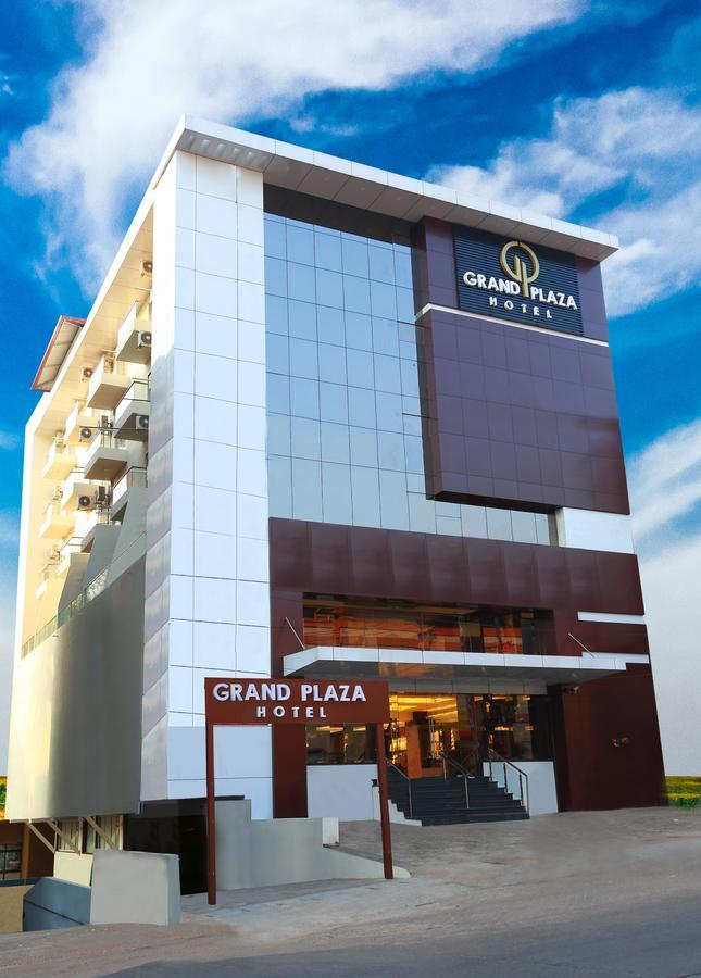 Grand Plaza Hotel Mangaluru Exterior foto